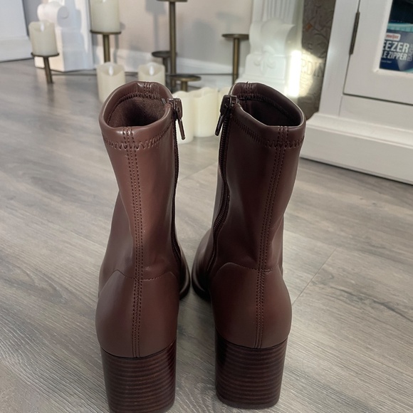 Steve Madden Pammy Brown Ankle Boots, Square Toe - Picture 3 of 6